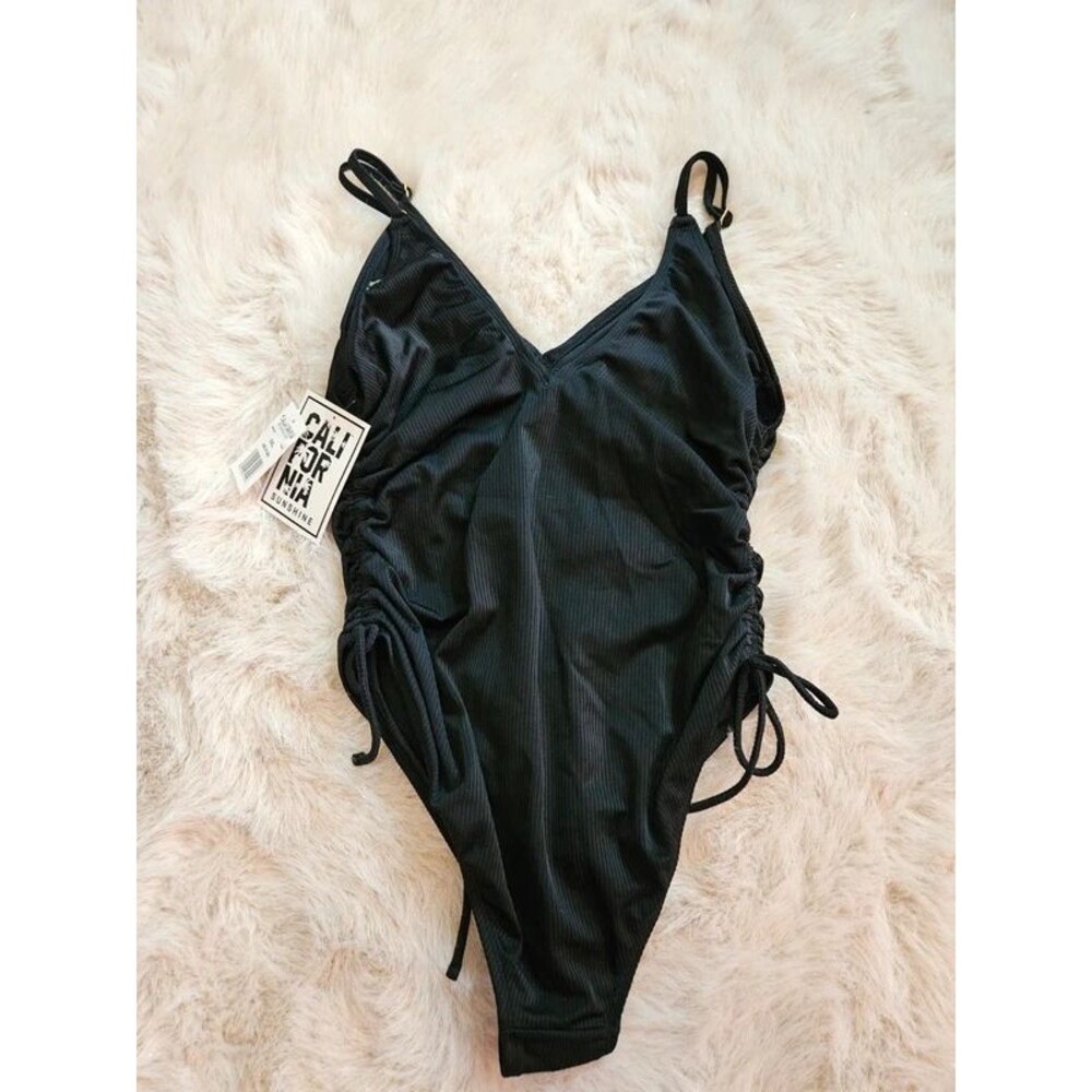 California Sunshine Black Ribbed One Piece Swimsuit NWT XXL